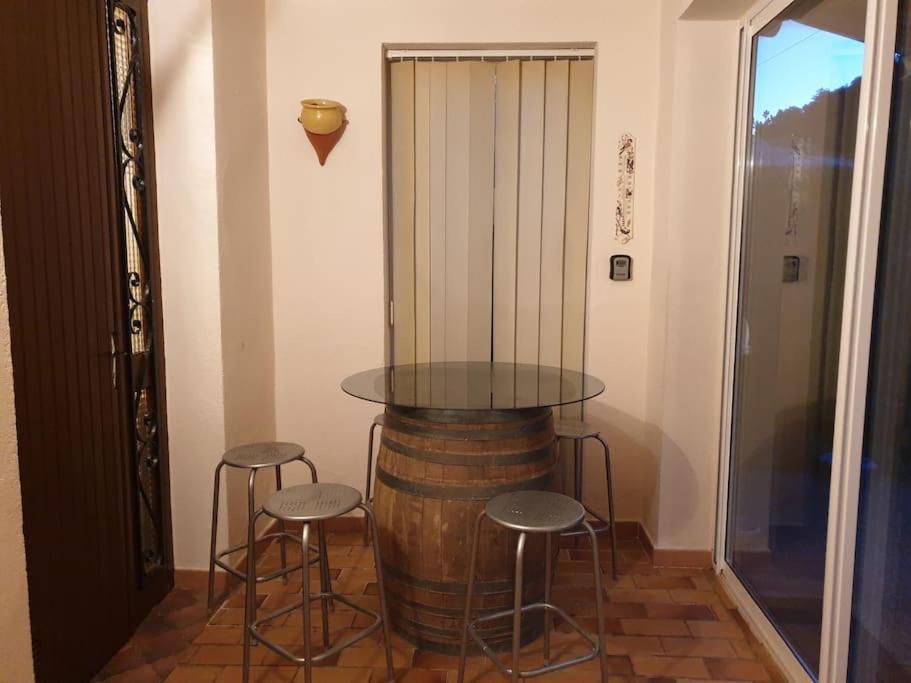 הוילה ויילפרנץ'-דה-קונפלן Jolie Maison Avec Jardin מראה חיצוני תמונה